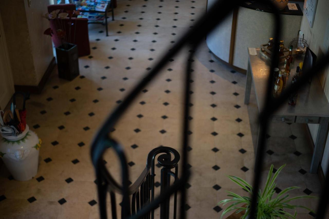 Auberge Bretonne ลาโรช-แบร๋นารด์ ภายนอก รูปภาพ