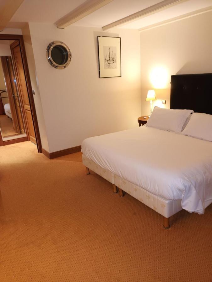 Auberge Bretonne ลาโรช-แบร๋นารด์ ภายนอก รูปภาพ
